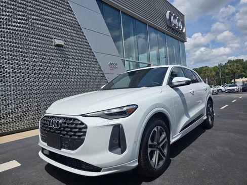 New 2025 Audi Q5 Prestige image 5