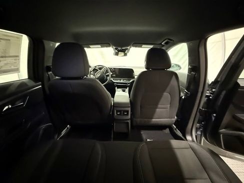 New 2026 Chevrolet Equinox EV LT image 26