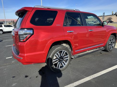 Used 2023 Toyota Tundra Limited image 19