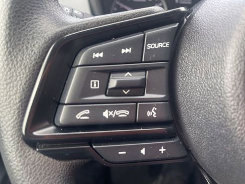 Used 2025 Subaru Crosstrek 2.0i Premium image 23