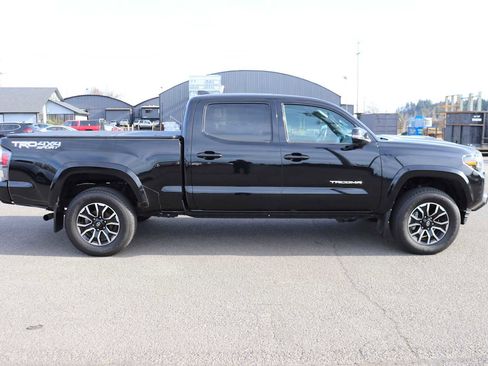 Certified 2021 Toyota Tacoma TRD Sport w/ TRD Premium Sport Package image 4