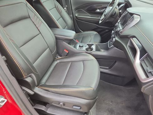 Used 2024 GMC Terrain AT4 w/ Tech Package AWD/4WD image 22