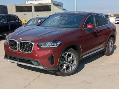 New 2025 BMW X4 xDrive30i w/ Premium Package
