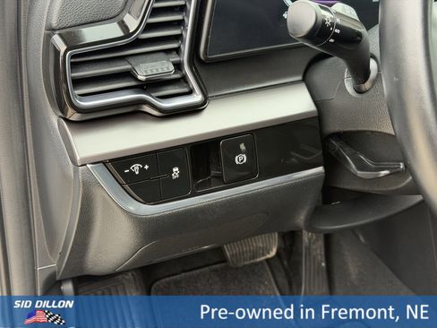 Used 2023 Kia Sportage EX FWD image 12