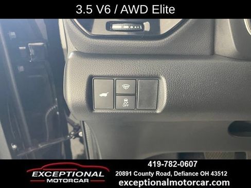 Used 2024 Honda Pilot Elite image 36