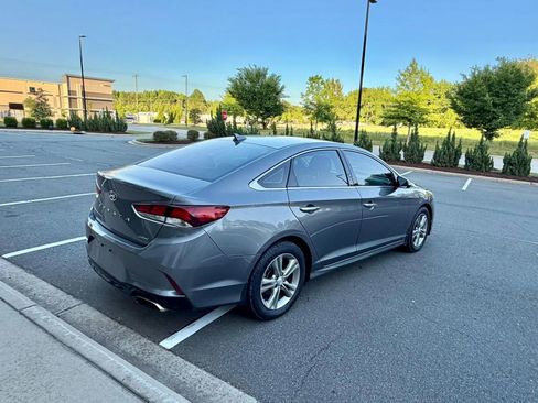 Used 2018 Hyundai Sonata Limited FWD image 9