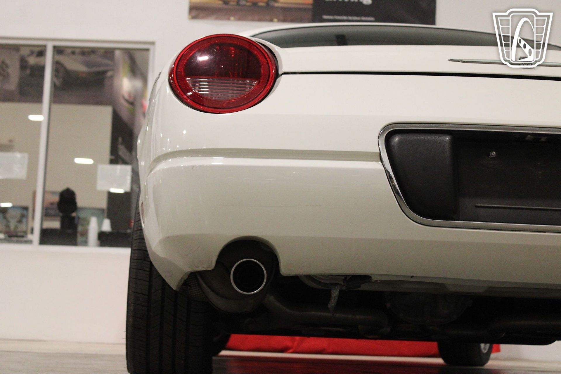 Used 2002 Ford Thunderbird RWD image 33