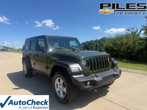 Used 2022 Jeep Wrangler Unlimited Sport AWD/4WD image 1