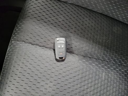 Used 2014 GMC Terrain SLE FWD image 32