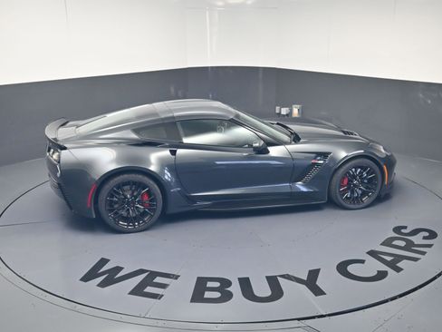 Used 2019 Chevrolet Corvette Z06 image 16