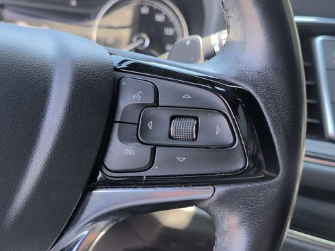 Used 2023 Buick Enclave Essence w/ Experience Buick Package FWD image 27