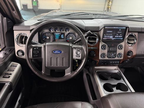 Used 2015 Ford F350 Lariat w/ Lariat Ultimate Package AWD/4WD image 25