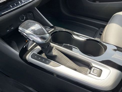 New 2025 Buick Envista Avenir image 19