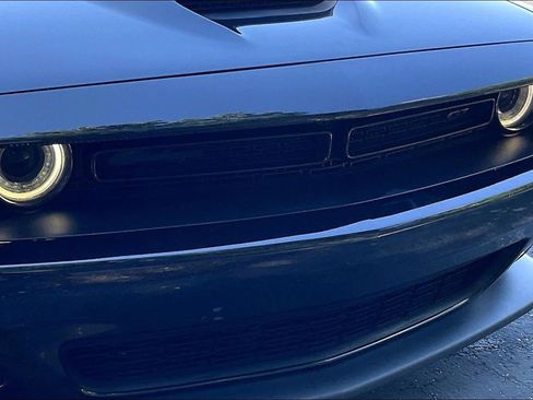 Used 2022 Dodge Challenger GT w/ Blacktop Package AWD/4WD image 29
