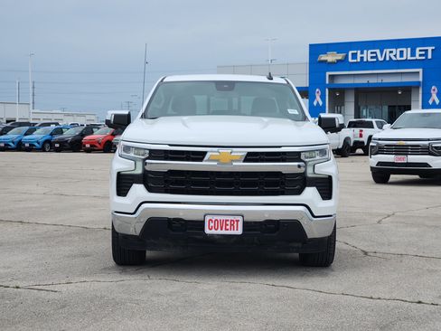 Used 2025 Chevrolet Silverado 1500 LT w/ Safety Package AWD/4WD image 2