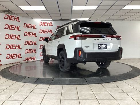 New 2026 Subaru Outback Limited AWD/4WD image 7
