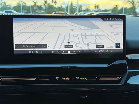 Certified 2024 BMW 530i w/ M Sport Package image 28