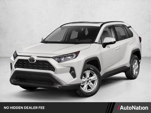 Used 2020 Toyota RAV4 XLE w/ Convenience Package FWD image 1