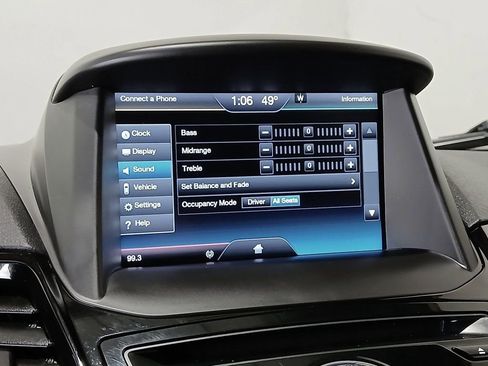 Used 2014 Ford Fiesta Titanium image 24