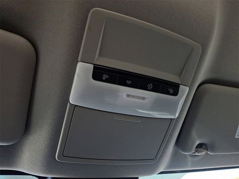 Used 2022 Nissan Sentra SV image 22