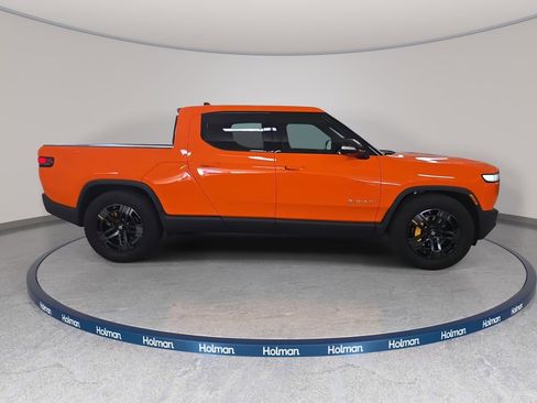 Used 2022 Rivian R1T Launch Edition image 6