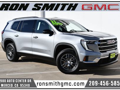 Used 2025 GMC Acadia Elevation