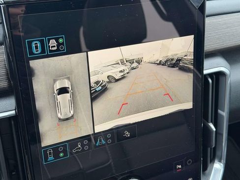 New 2026 GMC Acadia Denali w/ Super Cruise Package AWD/4WD image 15