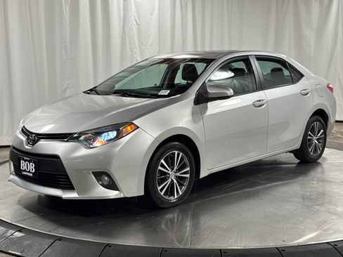 Used 2016 Toyota Corolla LE Premium FWD image 1