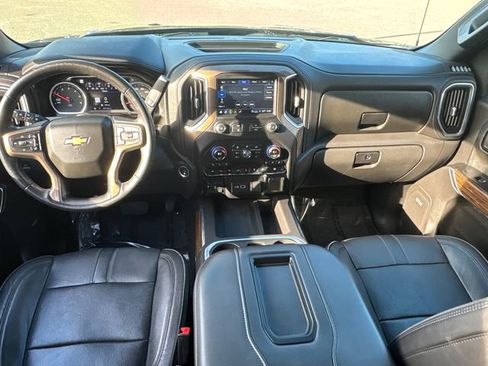 Used 2021 Chevrolet Silverado 1500 High Country w/ Technology Package image 22