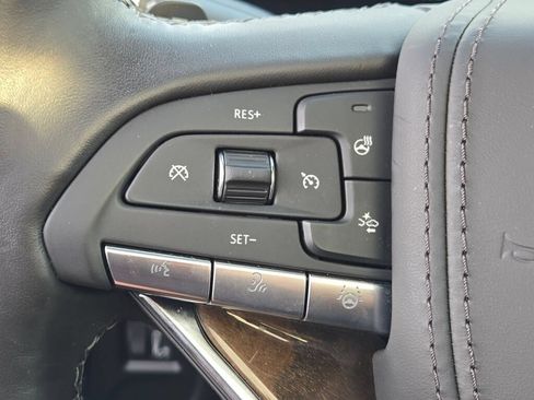 Used 2024 Cadillac Escalade Sport Platinum w/ LPO, ONYX Package AWD/4WD image 37