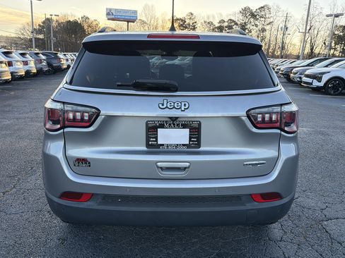 Used 2020 Jeep Compass Latitude w/ Safety & Security Group image 5