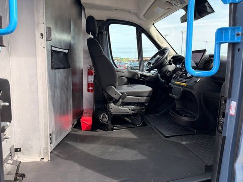 Used 2024 RAM ProMaster 3500 FWD image 17