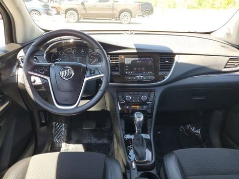 Used 2022 Buick Encore Preferred w/ Safety Package AWD/4WD image 23