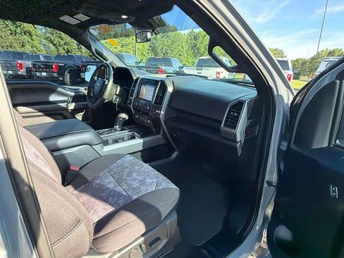Used 2019 Ford F150 XLT w/ Equipment Group 302A Luxury AWD/4WD image 14