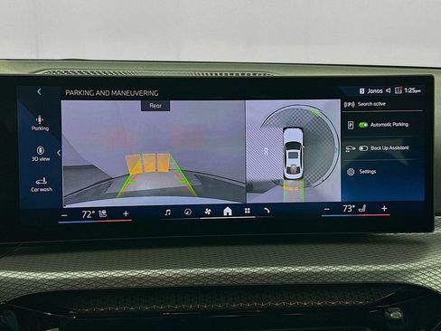 Used 2025 BMW 330i Sedan w/ M Sport Package image 14