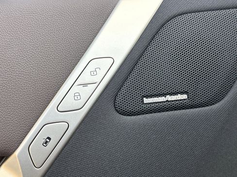 Used 2026 BMW iX xDrive45 image 24