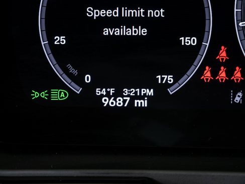 Certified 2025 Porsche Cayenne Coupe image 12