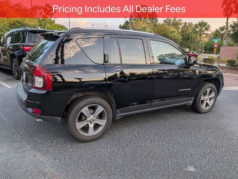 Used 2017 Jeep Compass High Altitude FWD image 4