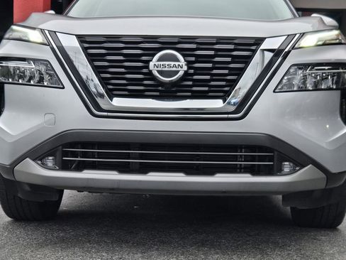 Used 2021 Nissan Rogue SL image 11