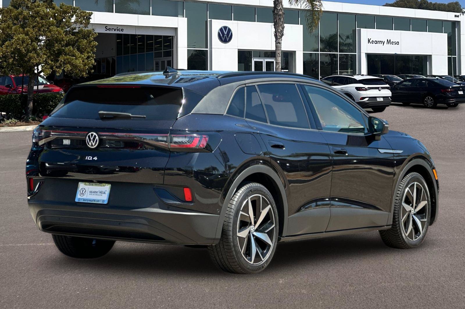 Used 2023 Volkswagen ID.4 Pro S RWD image 4
