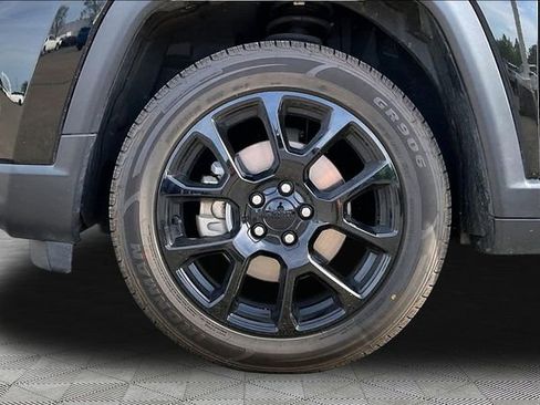 Used 2022 Jeep Compass Latitude w/ Sun and Sound Group image 21