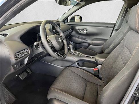 Used 2024 Honda HR-V Sport image 9