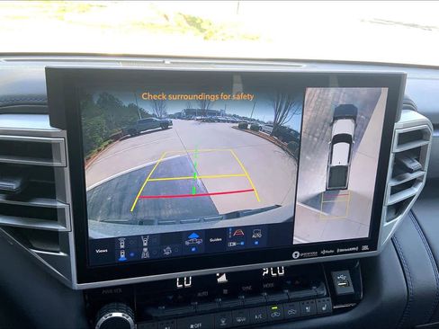 Used 2023 Toyota Tundra Platinum image 29