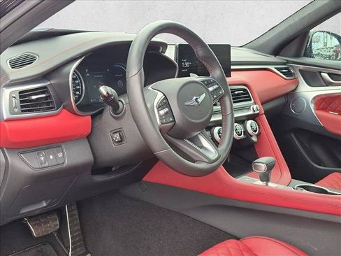 Used 2023 Genesis G70 3.3T w/ Sport Prestige Package RWD image 10