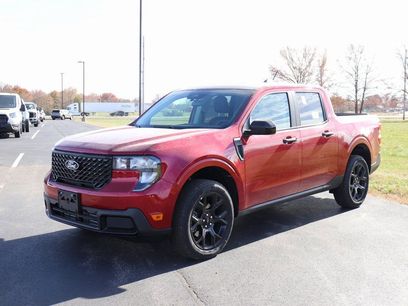 New 2025 Ford Maverick XLT w/ XLT Luxury Package