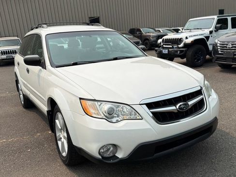 Used 2008 Subaru Outback 2.5i AWD/4WD image 3
