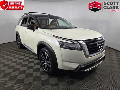Used 2024 Nissan Pathfinder Platinum w/ Cargo Package