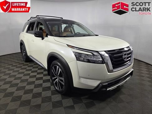 Used 2024 Nissan Pathfinder Platinum w/ Cargo Package FWD image 1