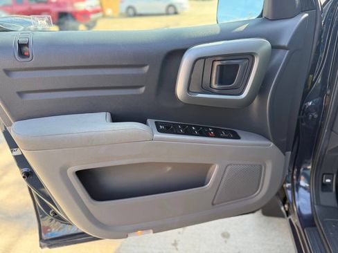 Used 2011 Honda Ridgeline RTS image 21