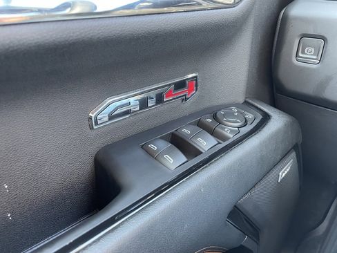 Used 2024 GMC Sierra 1500 AT4 w/ Technology Package image 12